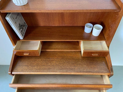 
                  
                    Teak secretaire - LOUI.STORE
                  
                