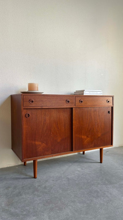 Teak sideboard ronde handgreep - LOUI.STORE