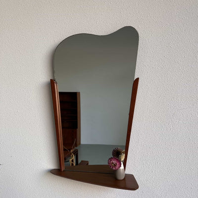 
                  
                    Teak spiegel (staand-hangend) - LOUI.STORE
                  
                