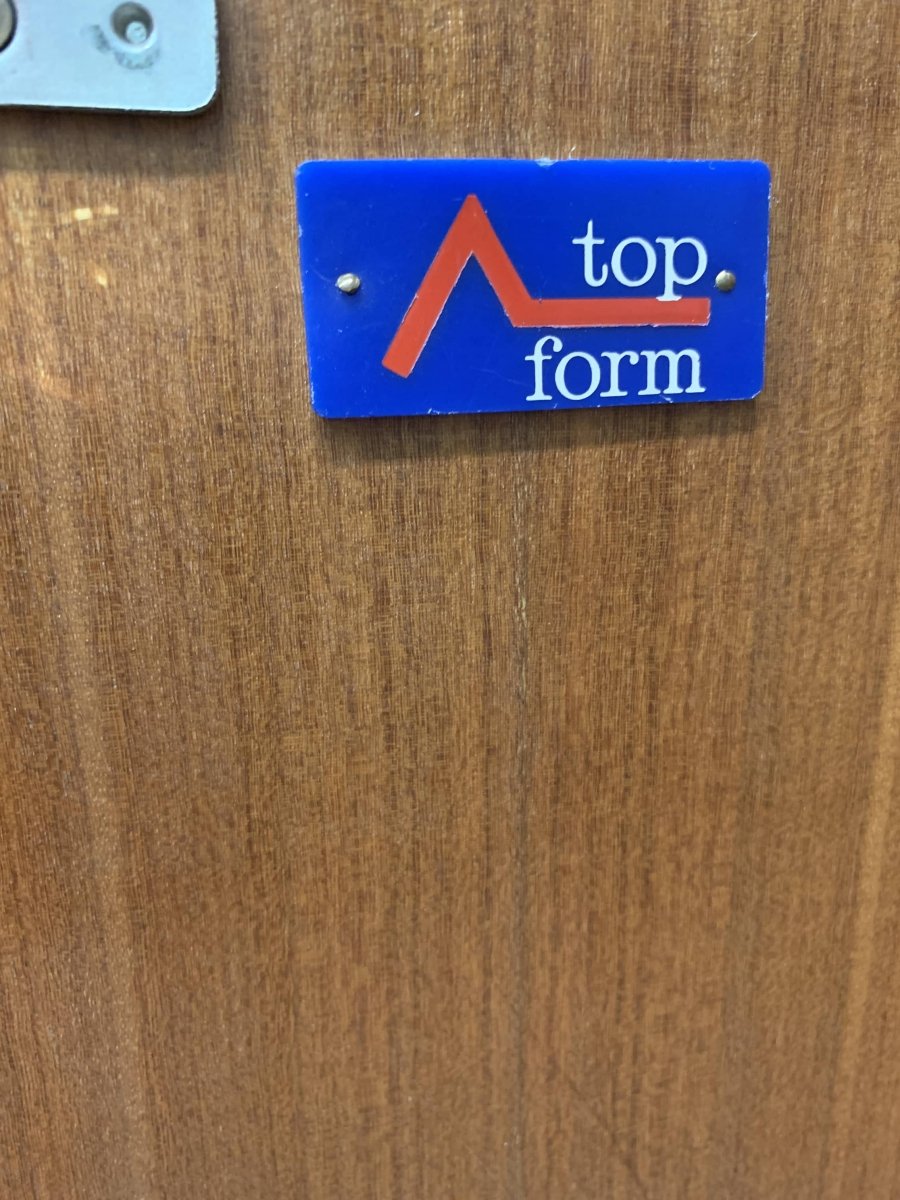 
                  
                    Topform bar-kastje - LOUI.STORE
                  
                