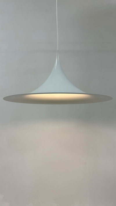
                  
                    Trompet hanglamp Fog & Morup - LOUI.STORE
                  
                