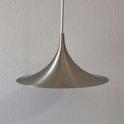 
                  
                    Trompet hanglamp Fog & Morup - LOUI.STORE
                  
                