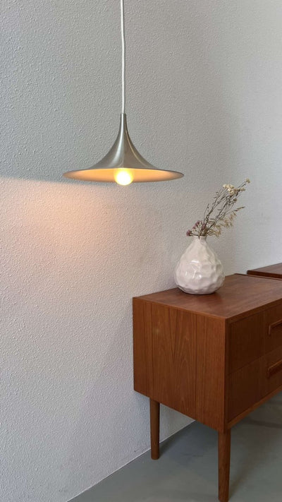 
                  
                    Trompet hanglamp Fog & Morup - LOUI.STORE
                  
                