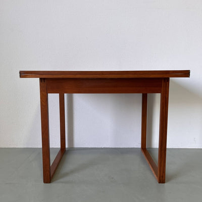 
                  
                    Uitklaptafel teak - LOUI.STORE
                  
                