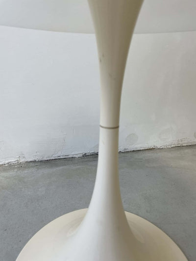 
                  
                    Verner Panton Panthella - LOUI.STORE
                  
                
