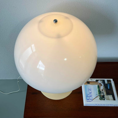 
                  
                    Verner Panton tafellamp - LOUI.STORE
                  
                
