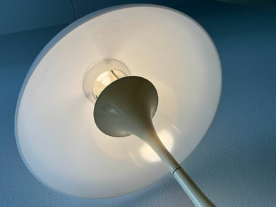 
                  
                    Verner Panton tafellamp - LOUI.STORE
                  
                