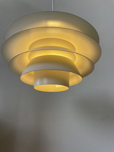 
                  
                    Verona hanglamp wit - LOUI.STORE
                  
                