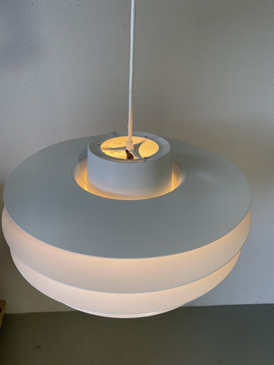 
                  
                    Verona hanglamp - LOUI.STORE
                  
                