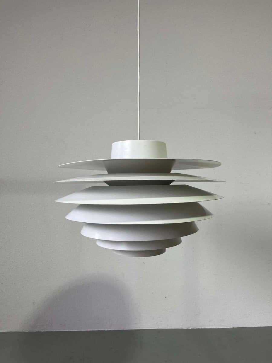 
                  
                    Verona hanglamp - LOUI.STORE
                  
                