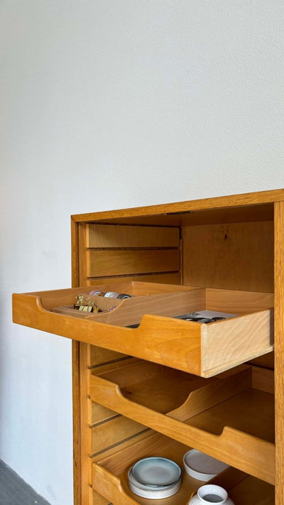 
                  
                    Vintage archiefkast tambour - LOUI.STORE
                  
                