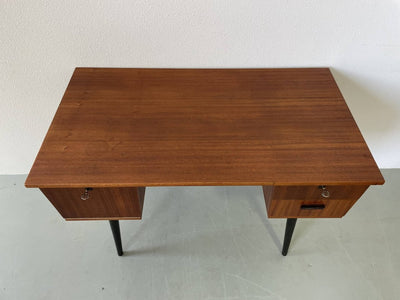 
                  
                    Vintage bureautje teak - LOUI.STORE
                  
                