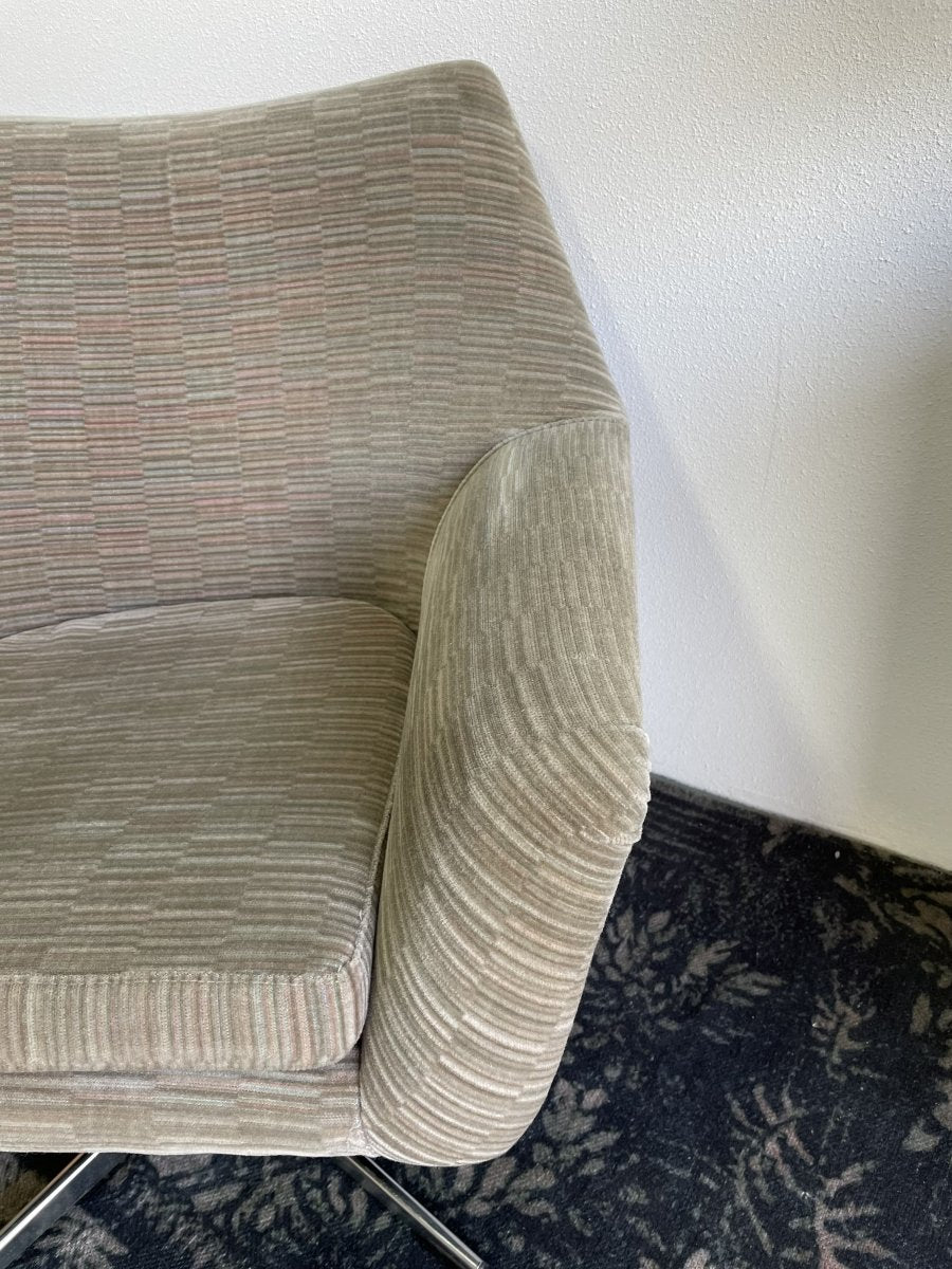 
                  
                    Vintage draai fauteuil - LOUI.STORE
                  
                