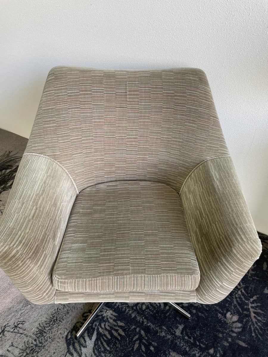 
                  
                    Vintage draai fauteuil - LOUI.STORE
                  
                