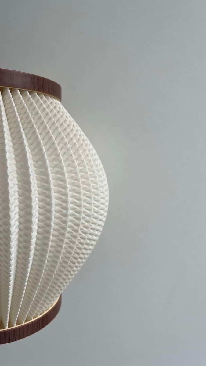 
                  
                    Vintage hanglamp Lars Schiøler - LOUI.STORE
                  
                