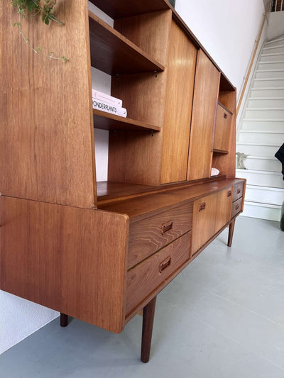
                  
                    Vintage highboard topform - LOUI.STORE
                  
                