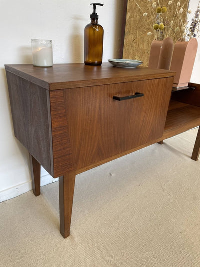 
                  
                    Vintage kaptafel met spiegel - LOUI.STORE
                  
                