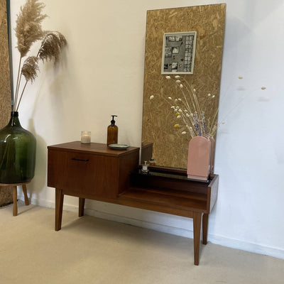 
                  
                    Vintage kaptafel met spiegel - LOUI.STORE
                  
                