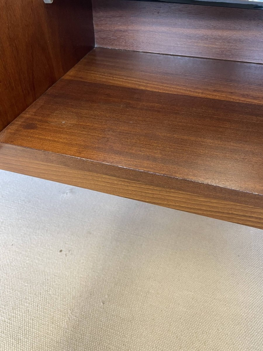 
                  
                    Vintage kaptafel met spiegel - LOUI.STORE
                  
                