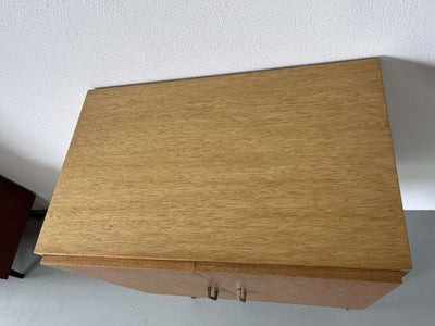 
                  
                    Vintage kastje - LOUI.STORE
                  
                