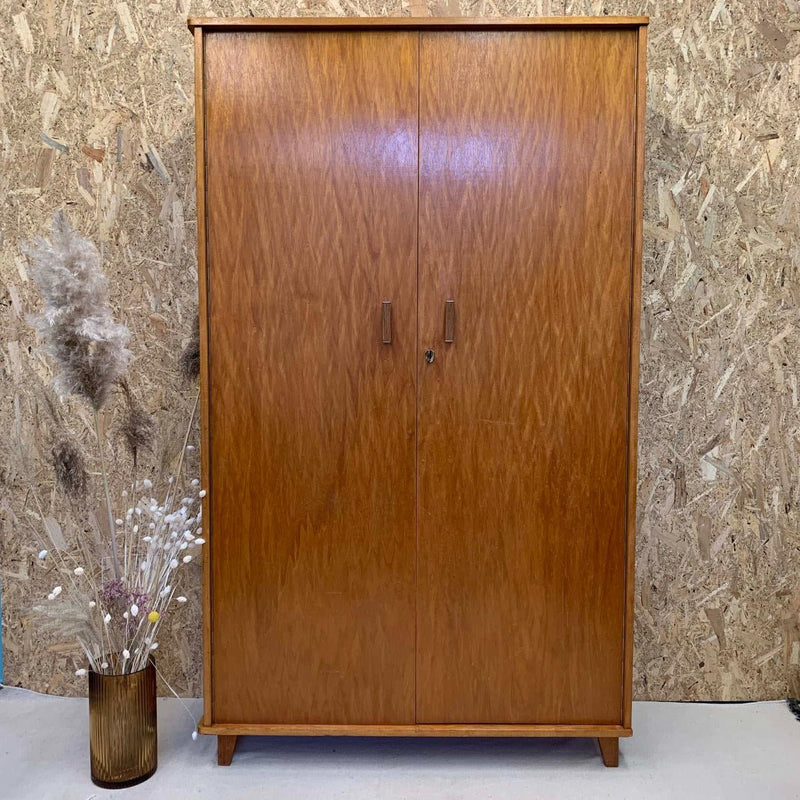 Vintage kledingkast '60 - LOUI.STORE