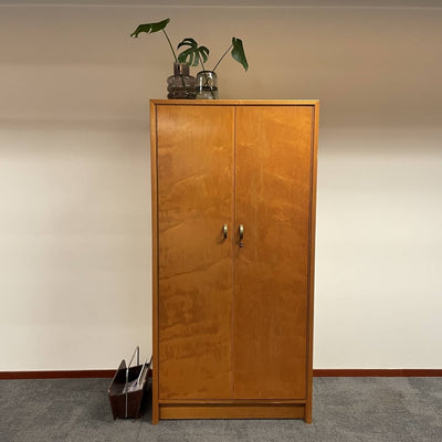 Vintage kledingkast - LOUI.STORE
