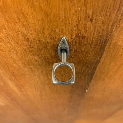 
                  
                    Vintage kledingkast - LOUI.STORE
                  
                