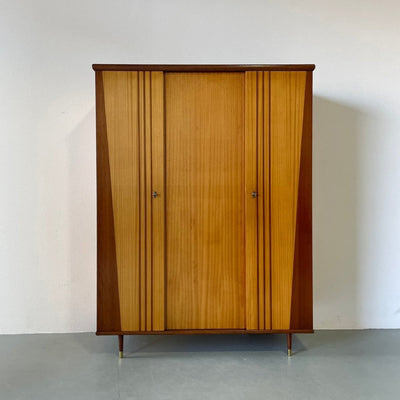 Vintage kledingkast - LOUI.STORE