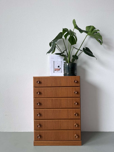 
                  
                    Vintage ladekastje - LOUI.STORE
                  
                