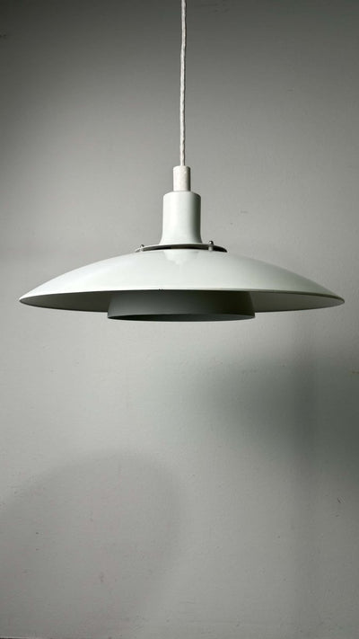
                  
                    Vintage lamp witte schaal - LOUI.STORE
                  
                