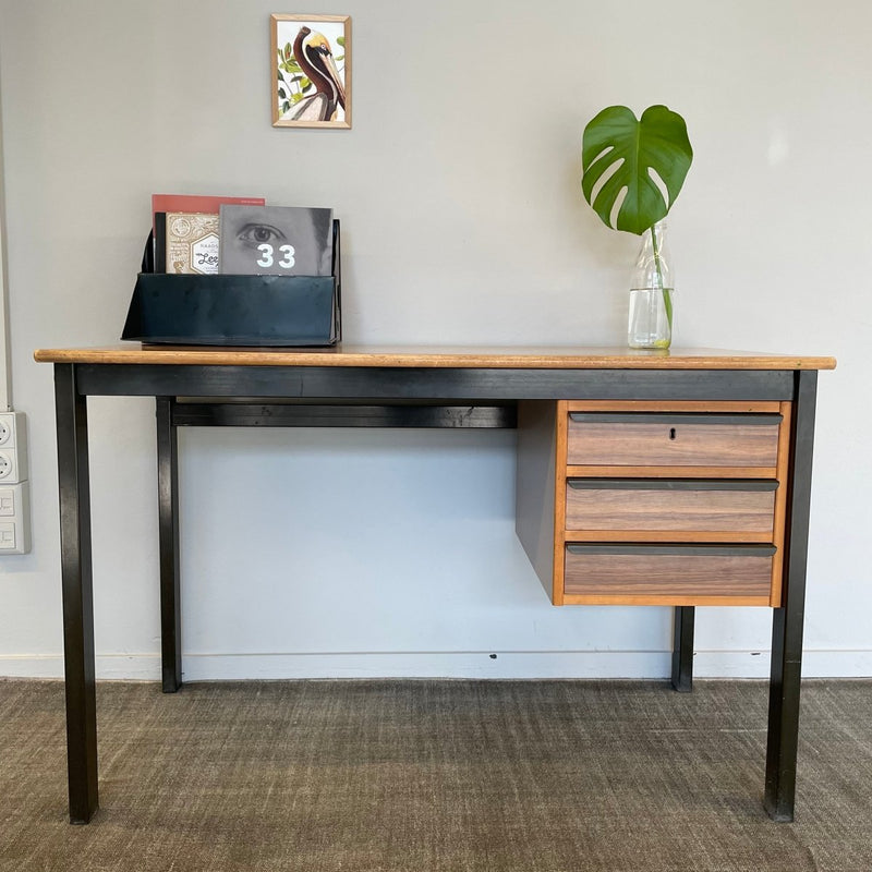 Vintage leraren bureau - LOUI.STORE