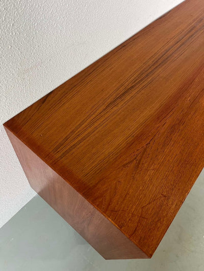 
                  
                    Vintage lowboard xl teak - LOUI.STORE
                  
                