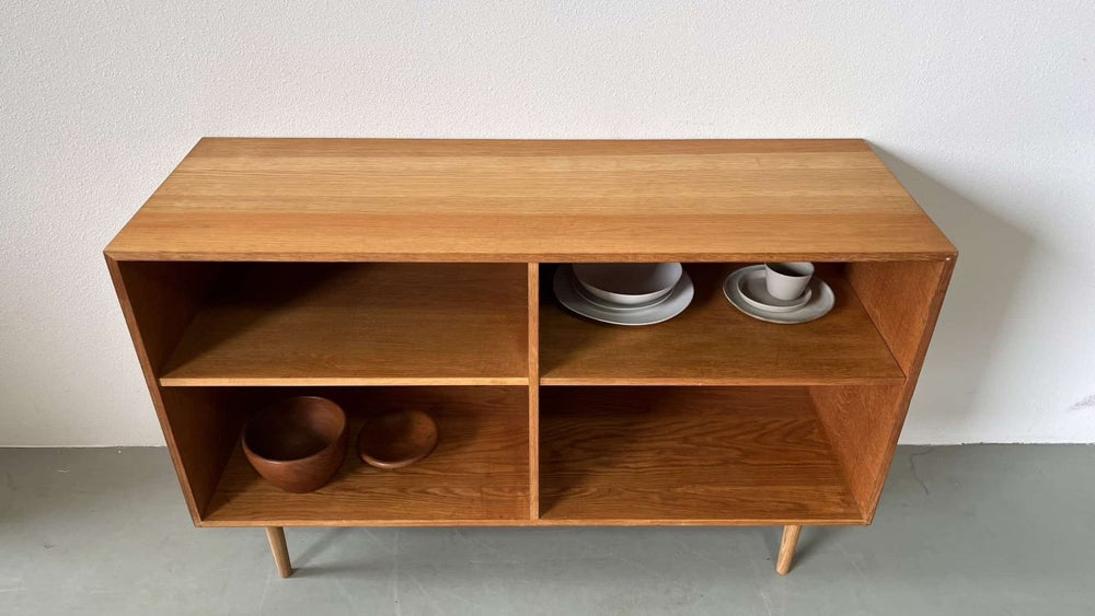 
                  
                    Vintage open kast - LOUI.STORE
                  
                