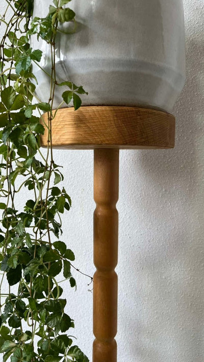 
                  
                    Vintage planten standaard - LOUI.STORE
                  
                