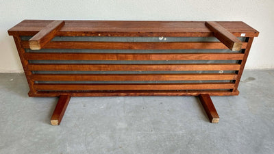
                  
                    Vintage plantenbak teak - LOUI.STORE
                  
                