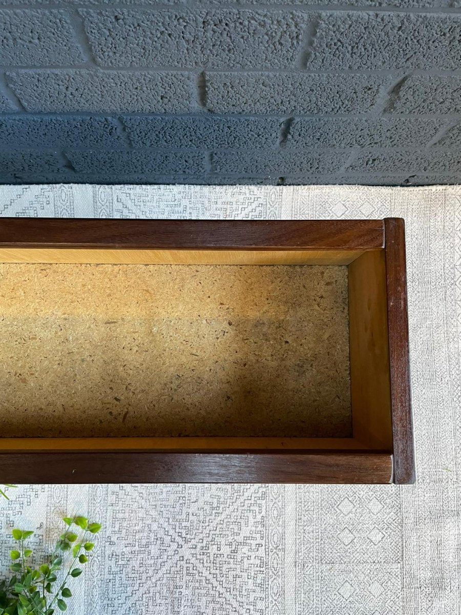 
                  
                    Vintage plantenbak - LOUI.STORE
                  
                