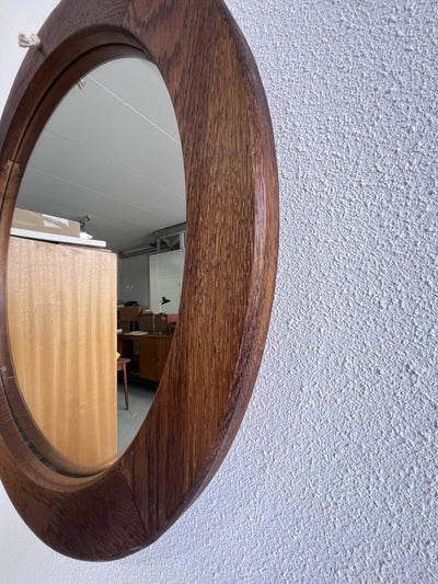 
                  
                    Vintage ronde spiegel - LOUI.STORE
                  
                