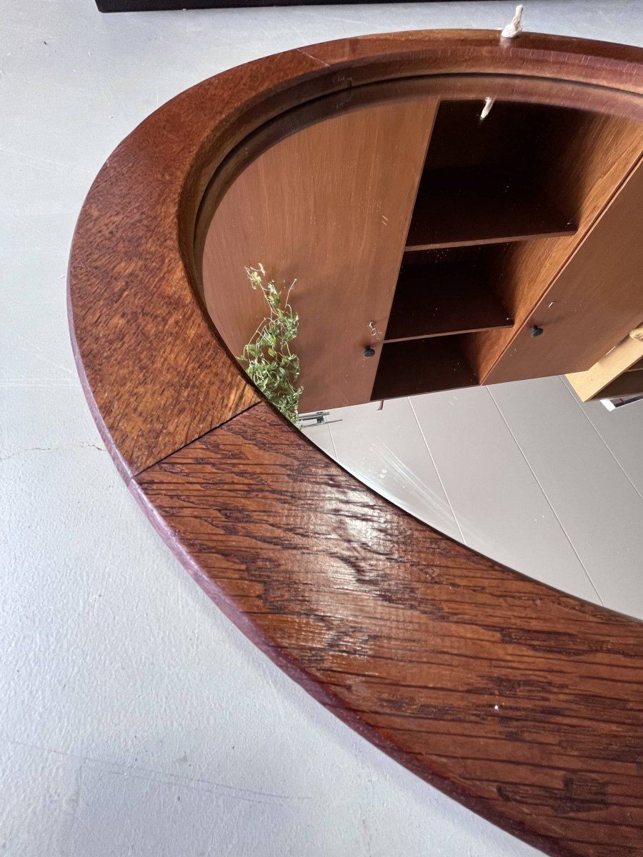 
                  
                    Vintage ronde spiegel - LOUI.STORE
                  
                