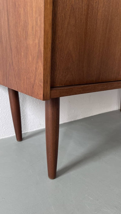 
                  
                    Vintage secretaire ‘60 - LOUI.STORE
                  
                