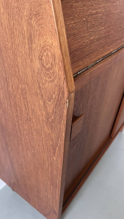 
                  
                    Vintage secretaire ‘60 - LOUI.STORE
                  
                