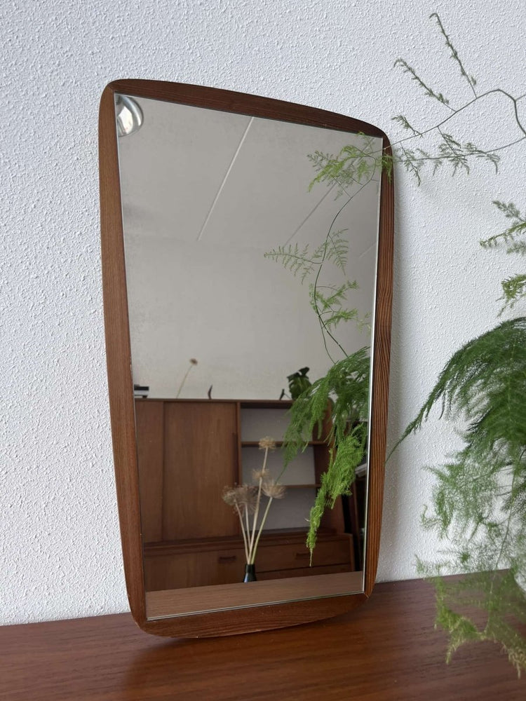 
                  
                    Vintage spiegel - LOUI.STORE
                  
                