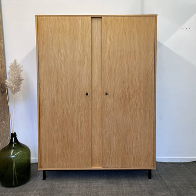 Vintage strakke kast - LOUI.STORE