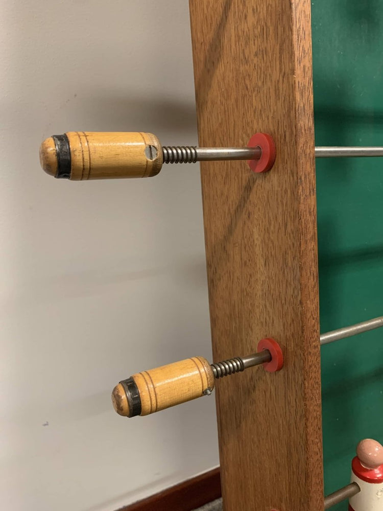 
                  
                    Vintage tafelvoetbal - LOUI.STORE
                  
                