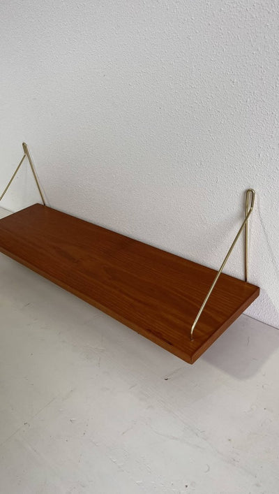 
                  
                    Vintage teak wandplankje - LOUI.STORE
                  
                