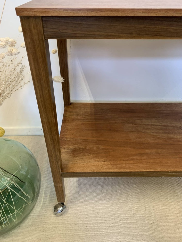 
                  
                    Vintage trolley - LOUI.STORE
                  
                