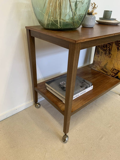 
                  
                    Vintage trolley - LOUI.STORE
                  
                