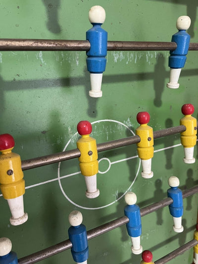 
                  
                    Vintage voetbaltafel - LOUI.STORE
                  
                