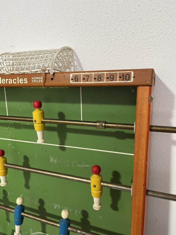
                  
                    Vintage voetbaltafel - LOUI.STORE
                  
                