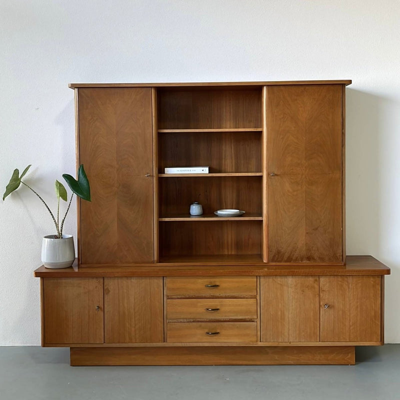Vintage wandkast - LOUI.STORE