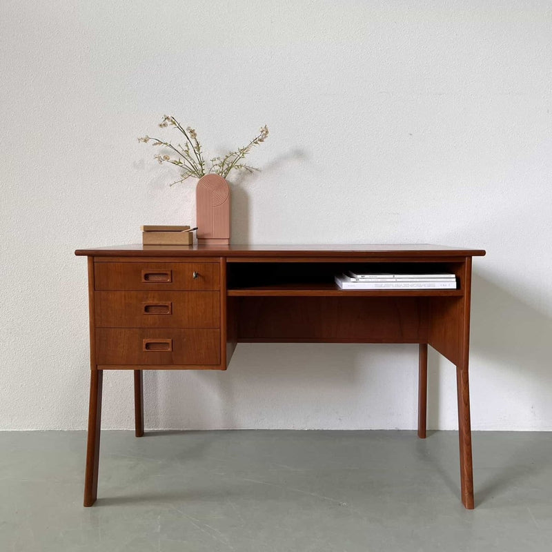 Vrijstaand bureau teak - LOUI.STORE